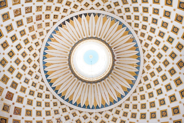 Foto detalhe interior da cúpula da rotunda de mosta malta