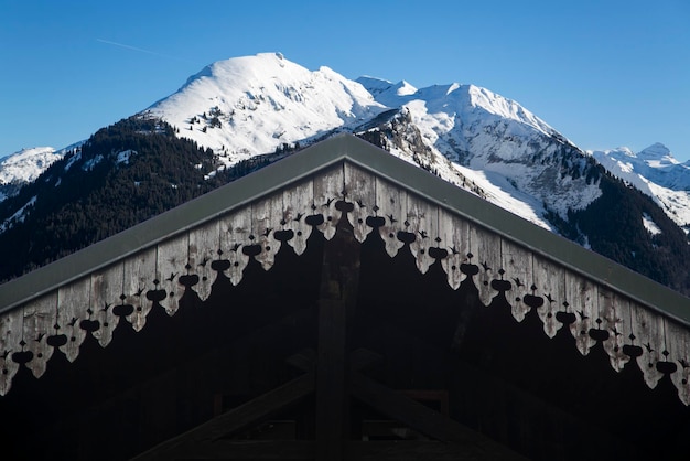 Detalhe na casa de inverno em porte du soleil frança