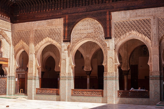 Detalhes da parede da mesquita em Marrocos