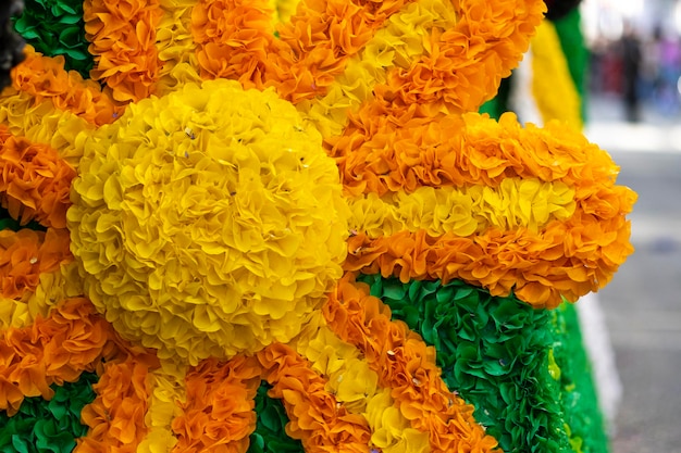 Detalhes decorativos do festival de desfile de carnaval