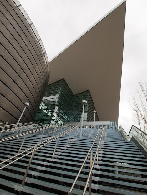 Detalle del Centro de Convenciones de Colorado en el centro de Denver.
