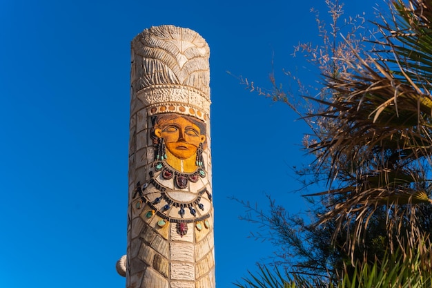 Detalle de Las Columnas en la costa de Torrevieja Alicante