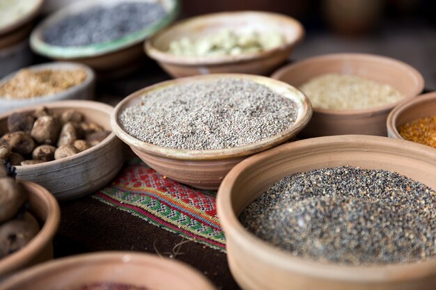 Detalle de los ingredientes alimentarios andinos en Cusco, Perú