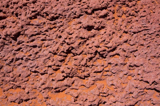 Detalle de piedra roja de Arizona con arena del desierto naranja