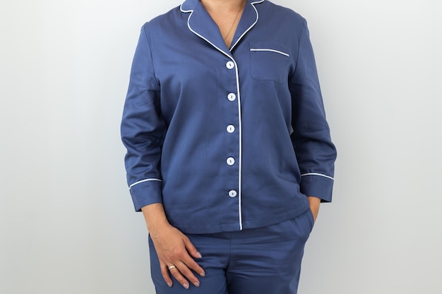 Detalle de primer plano y textura de tela de un pijama Homewear ropa de dormir compras y venta