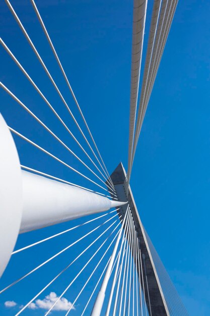 Foto detalle del puente de terenez