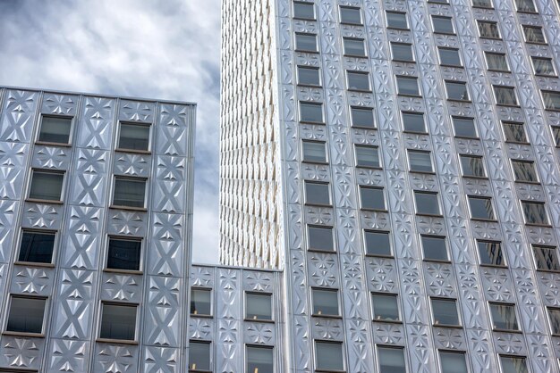 Detalle de rascacielos de hierro y cristal de Manhattan