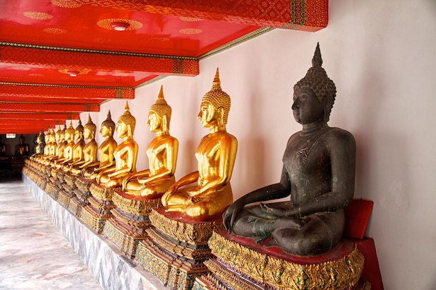 Detalle del templo de Wat Arun de Bangkok de Tailandia