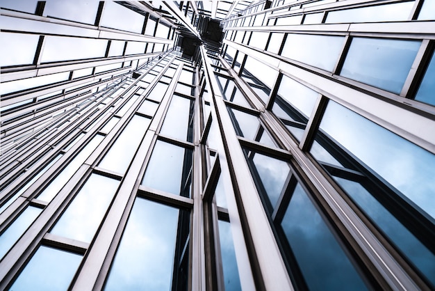 Detalles de la arquitectura Edificio moderno Fachada de vidrio Antecedentes comerciales