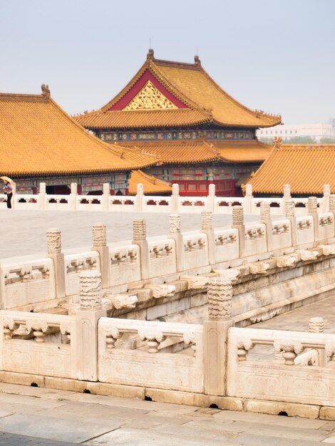 Detalles de fachadas y techos, Ciudad Prohibida en Beijing. Palacio imperial en China.