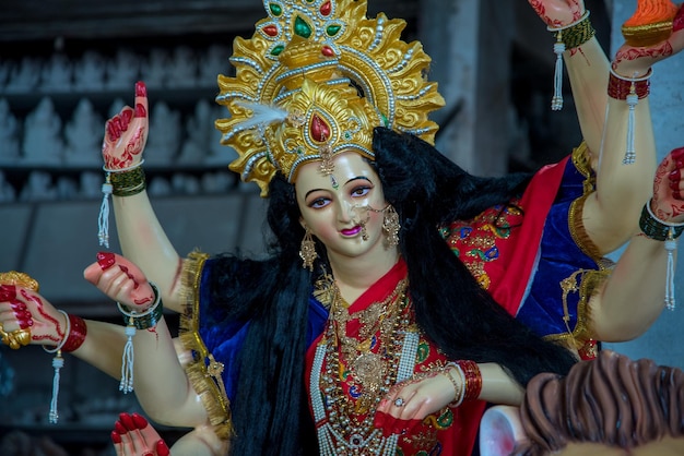 Deusa Hindu Durga Deusa Durga Idols em uma oficina de artista para o Festival de Durga