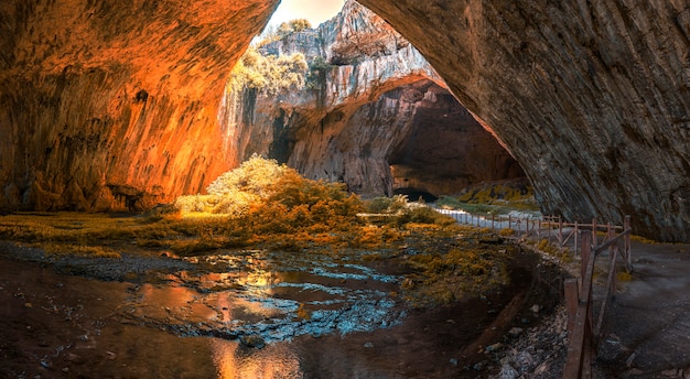 Devetashka-Höhle in Bulgarien