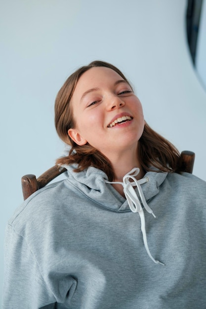 El Día Mundial de la Sonrisa Es un día feliz.