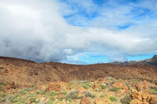 Dia nublado no Parque Nacional El Teide