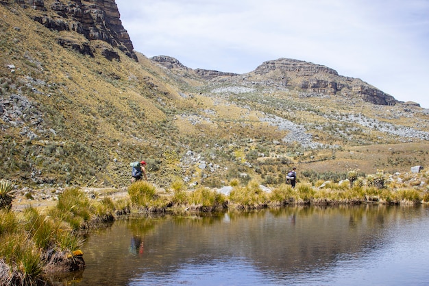 Foto día soleado en la sierra nevada del cocuy