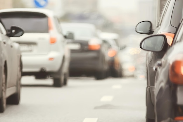 dia tráfego engarrafamento na cidade na estrada carros / conceito de transporte, cidade tráfego metrópole vista paisagem