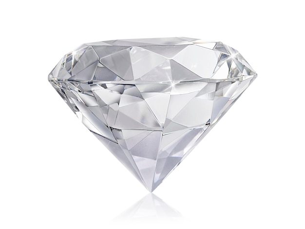 Diamante deslumbrante sobre fondo blanco.