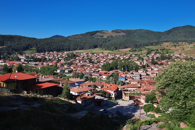 Die Ansicht über Weinlesedorf Koprivshtitsa, Bulgarien