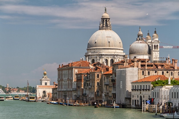 Die Basilika Santa Maria della Salute in Venedig