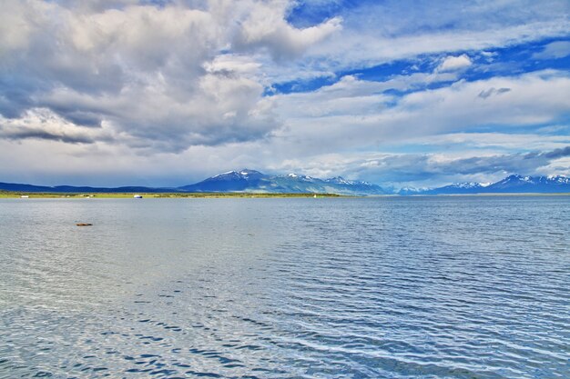 Die Bucht des Pazifischen Ozeans in Puerto Natales Chile