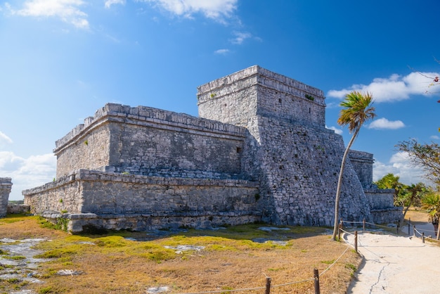 Die Burg Maya-Ruinen in Tulum Riviera Maya Yucatan Karibik Mexiko