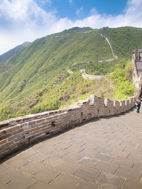 Die Chinesische Mauer im Abschnitt Mutianyu bei Peking.