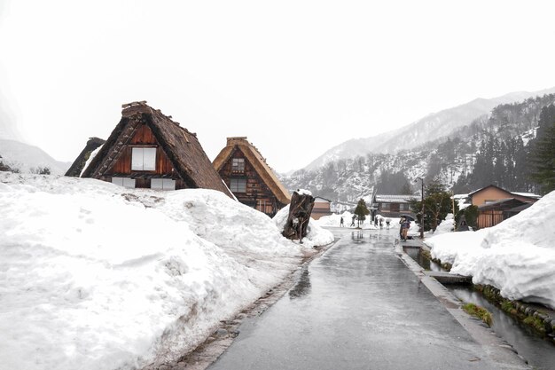 Die Dörfer Shirakawago und Gokayama gehören zu den UNESCO-Welterbestätten Japans. Bauernhaus