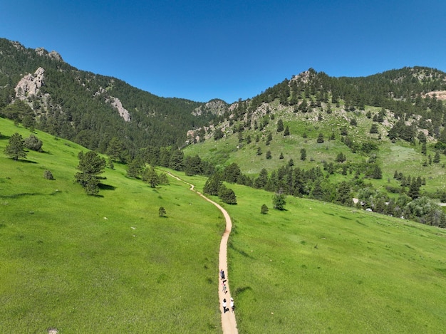 Die Flatirons-Felsformationen im Chautauqua Park in der Nähe von Boulder, Colorado, hochwertiges K-Filmmaterial