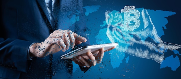 Die illustrierte Hand hält das Bitcoin-Symbol. ein Mann, der ein Tablet hält