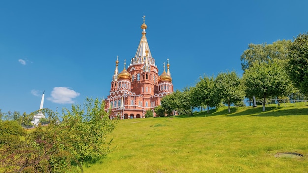 Die kathedrale des heiligen erzengels michael die kathedrale der ischewsker diözese der russisch-orthodoxen