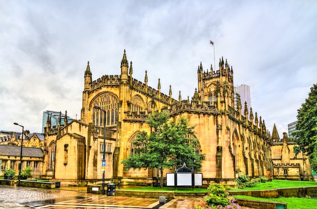 Die Kathedrale und die Stiftskirche St. Mary, St. Denys und St. George in Manchester, England