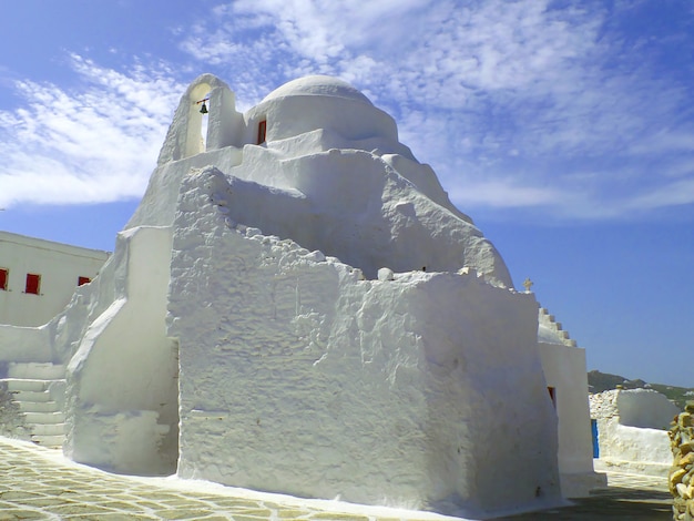 Die kirche von panagia paraportiani in mykonos-stadt, mykonos-insel, griechenland