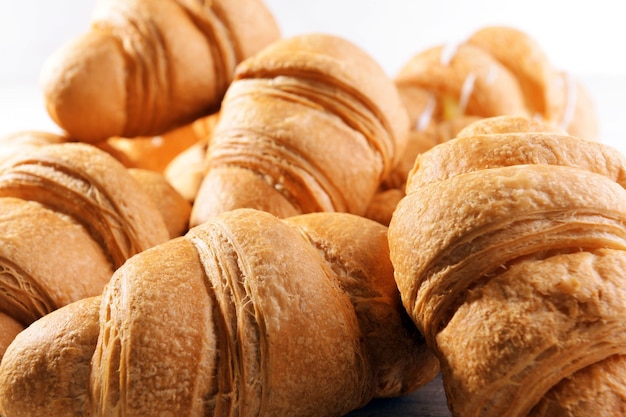 Die köstlichen Croissants in Nahaufnahme