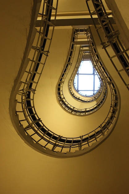 Foto die kubistische treppe