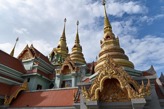 Die Landschaft des Tempels Wat Tang Sai in der Provinz Prachuab Khiri Khan in Thailand ist gemeinfrei