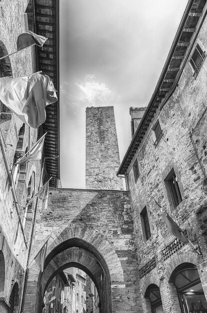 Die mittelalterliche Architektur von San Gimignano, einer ikonischen Stadt in der Provinz Siena und einer der meistbesuchten Orte in der Toskana, Italien