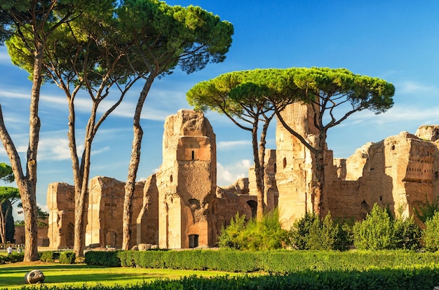 Die Ruinen der Caracalla-Thermen in Rom Italien