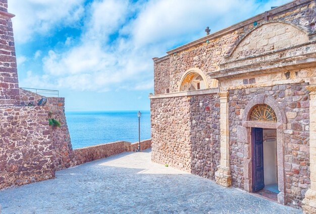 Die schöne Gasse der Altstadt von Castelsardo