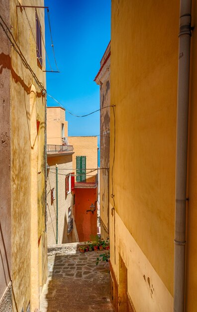 Die schöne Gasse der Altstadt von Castelsardo