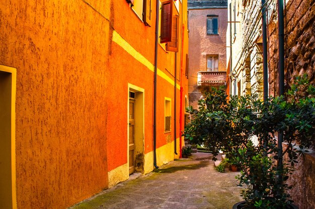 Die schöne Gasse der Altstadt von Castelsardo