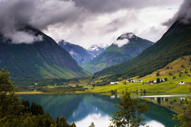 Die schöne Landschaft Norwegens im Sommer 2014