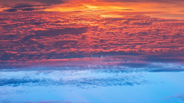 Die schöne Wolkendecke