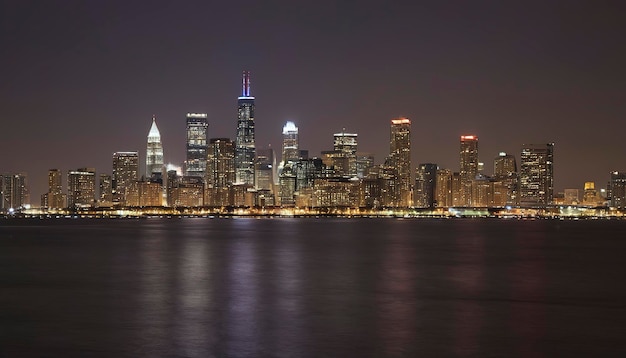 Die Skyline-Nacht in der Innenstadt von Chicago