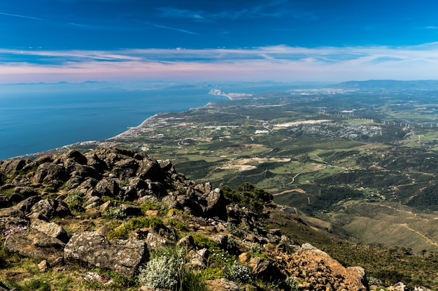 Die Straße von Gibraltar aus der Sierra Bermeja