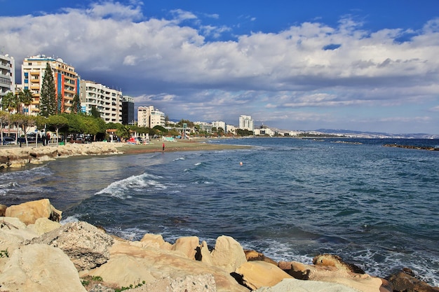 Die Uferpromenade in Limassol Zypern