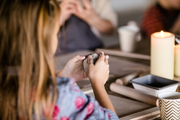 Diferentes cosas para el taller de ceramis para niños