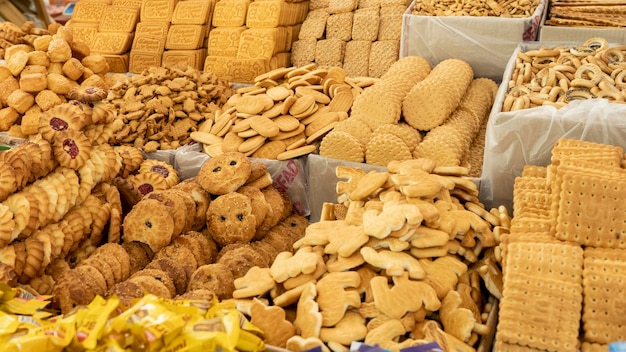 Diferentes tipos de cookies en la pantalla de una tienda