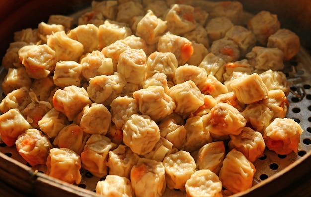 Foto dim sum chinesa ou bolinho chinês cozido no vapor