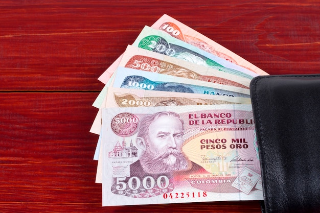Dinero colombiano viejo