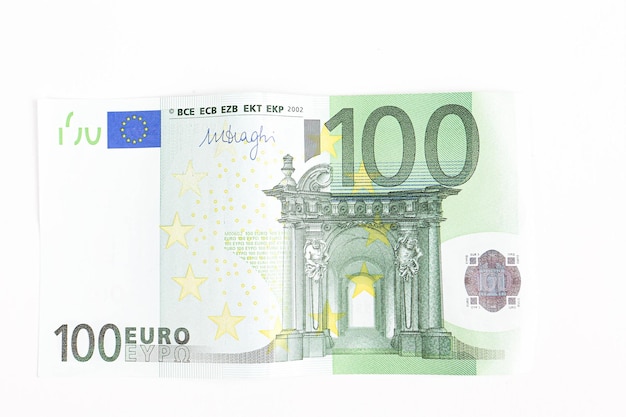 Dinero en moneda europea billetes en euros